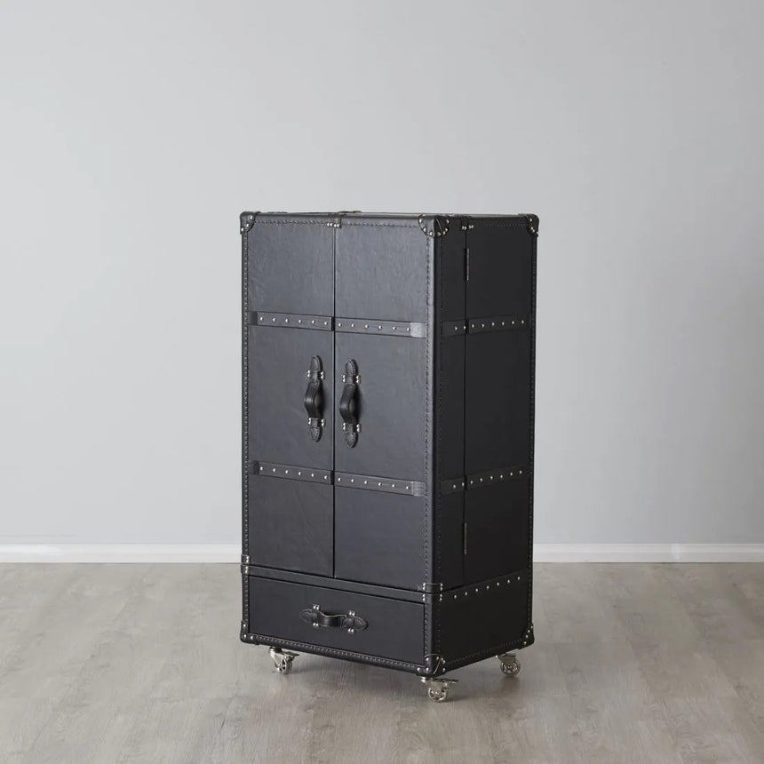 WINE BAR TRUNK | 69 x 52 x 130 CM.