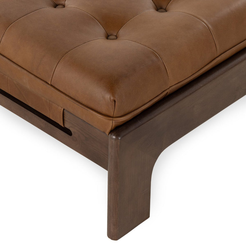 HALSTON COCKTAIL OTTOMAN | 128 x 94 x 39 CM.