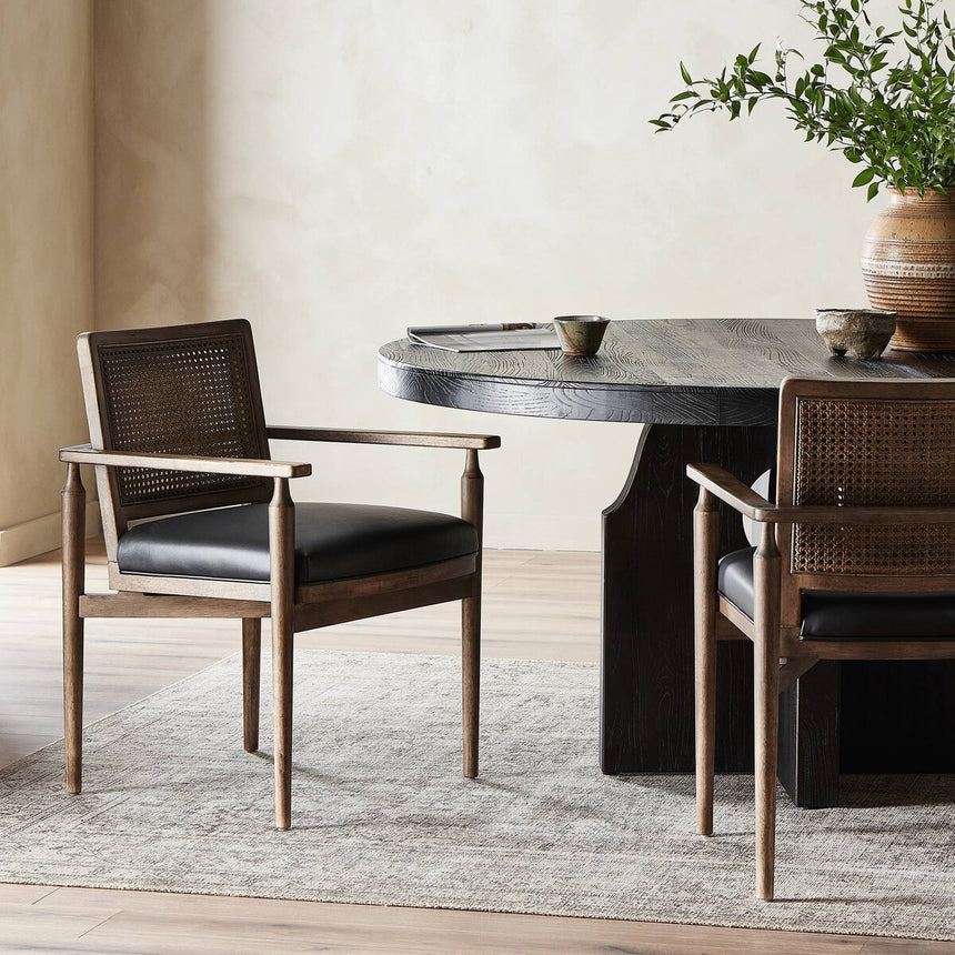 XAVIER DINING ARMCHAIR | 61 x 61 x 83 CM.