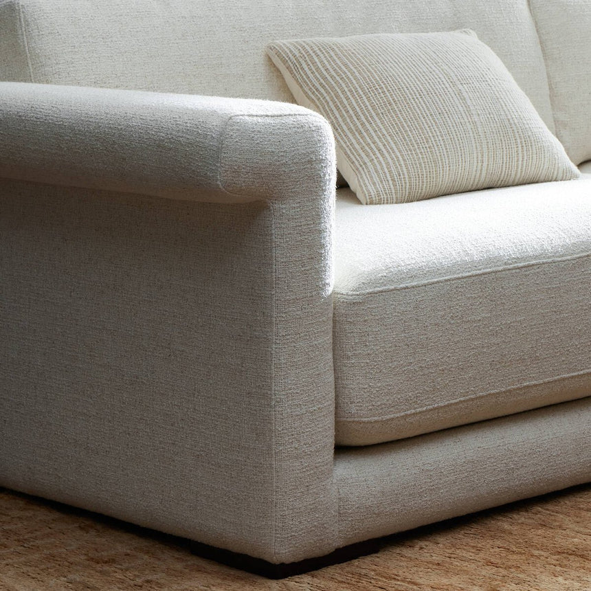 MARCO SOFA-106" | 267 x 117 x 76 CM.