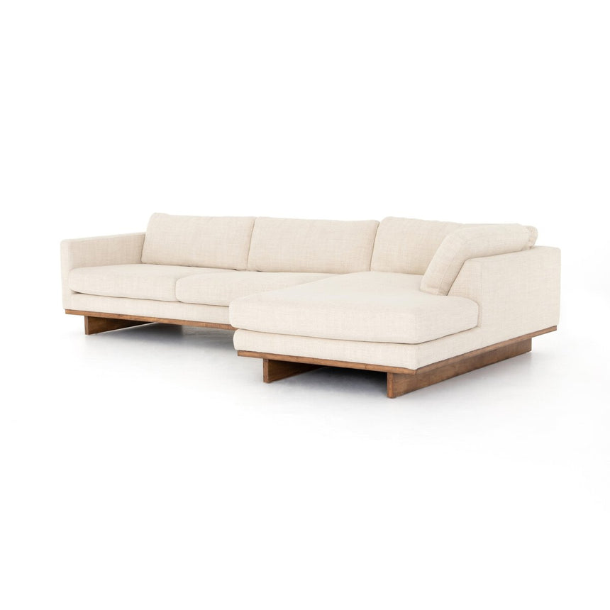 EVERLY 2 PC SECTIONAL 70" | 317.5 x 178 x 81 CM.